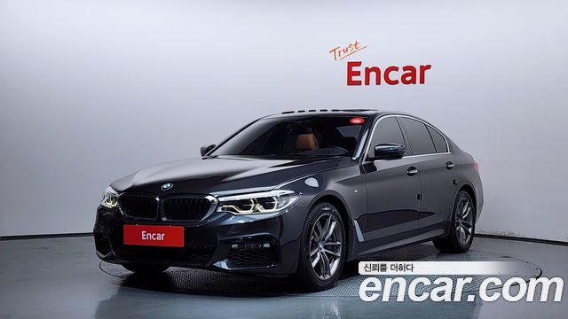 BMW 5 Series (G30) 530i M Sport Package 2018 — фото 1