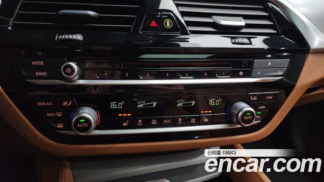 BMW 5 Series (G30) 530i M Sport Package 2018 — фото 6