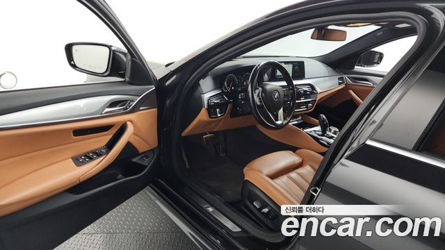 BMW 5 Series (G30) 530i M Sport Package 2018 — фото 31