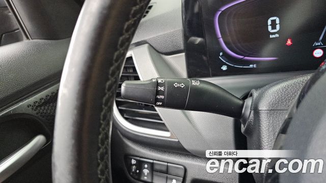 Kia Seltos Gasoline 1.6 Turbo 4WD Trendy 2023 — фото 23