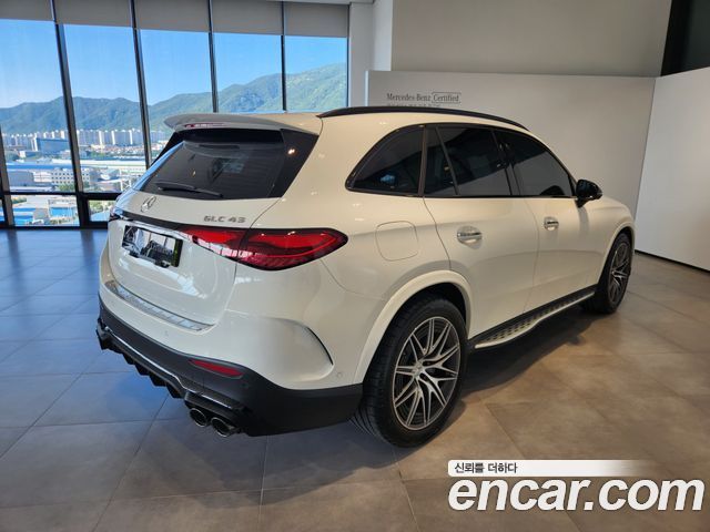 Mercedes-Benz GLC-Class (X254) AMG GLC43 4MATIC 2025 — фото 4