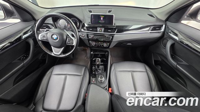 BMW X1 (F48) xDrive 20i xLine 2022 — фото 7
