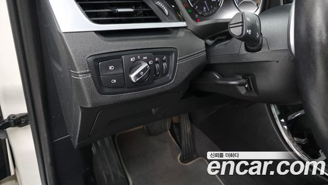 BMW X1 (F48) xDrive 20i xLine 2022 — фото 17