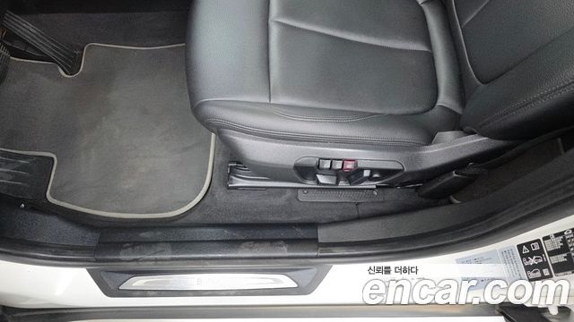 BMW X1 (F48) xDrive 20i xLine 2022 — фото 31