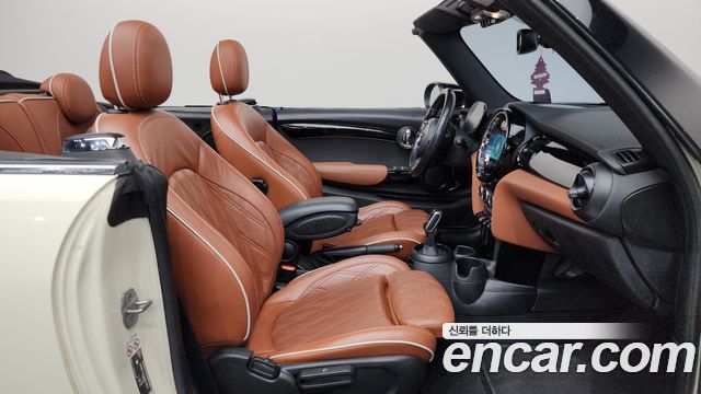 MINI Cooper S Convertible Classic Third Generation 2022 — фото 26