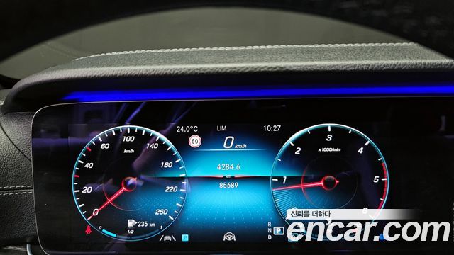 Mercedes-Benz E-Class (W213) E220d 4MATIC AMG Line 2021 — фото 8