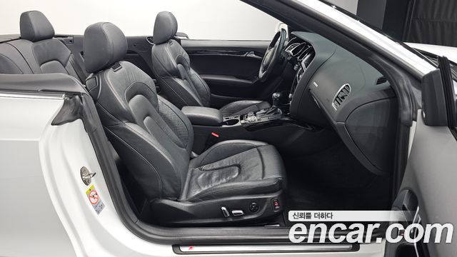 Audi A5 40 TFSI Quattro Cabriolet 8F7 2016 — фото 11