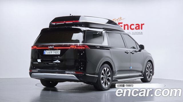 Kia Carnival (IV) Diesel 9-Seater Hi-Limousine Signature 2023 — фото 2