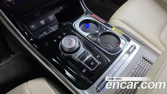 Kia Carnival (IV) Diesel 9-Seater Hi-Limousine Signature 2023 — фото 9