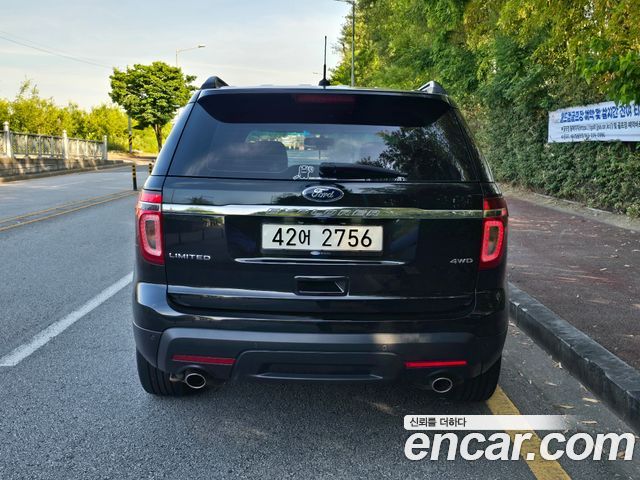 Ford Explorer 3.5 Limited 4WD 5th 2013 — фото 4
