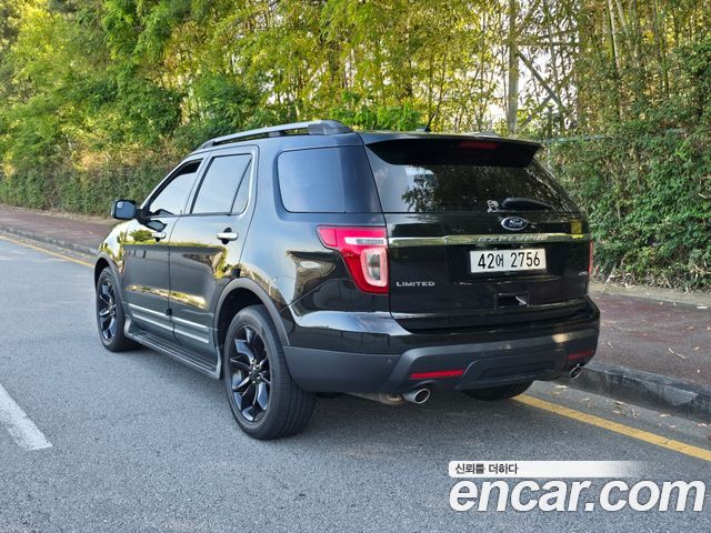 Ford Explorer 3.5 Limited 4WD 5th 2013 — фото 6