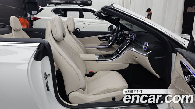 Mercedes-Benz CLE-Class (C236) CLE200 Cabriolet 2025 — фото 11