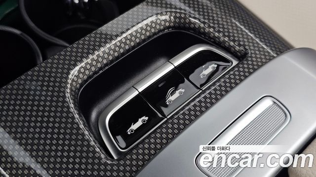Mercedes-Benz CLE-Class (C236) CLE200 Cabriolet 2025 — фото 19