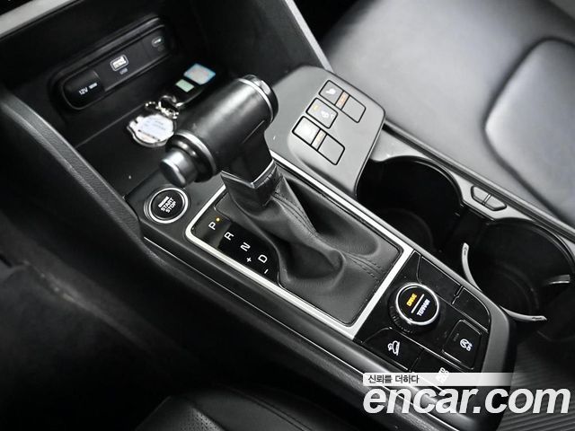 Kia Sportage (V) Diesel 2.0 4WD Trendy 2023 — фото 8