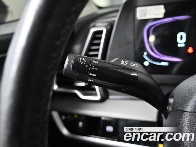 Kia Sportage (V) Diesel 2.0 4WD Trendy 2023 — фото 19