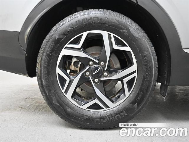 Kia Sportage (V) Diesel 2.0 4WD Trendy 2023 — фото 24