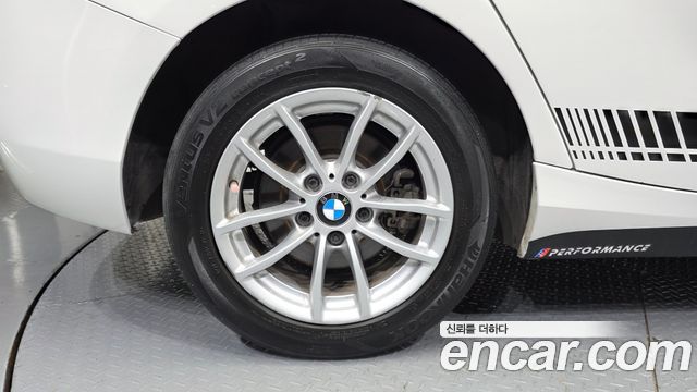 BMW 1 Series (F20) 118d JOY 5DOOR 2017 — фото 5