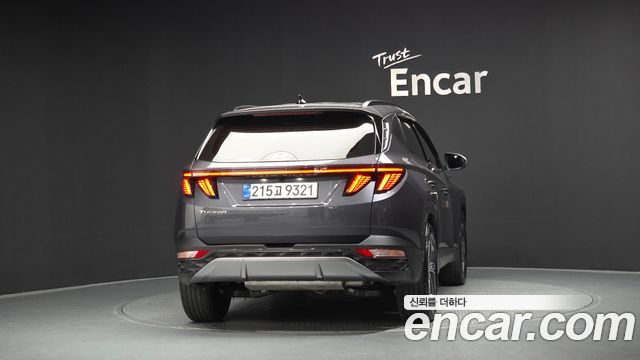 Hyundai Tucson (NX4) Gasoline 1.6 Turbo 2WD Inspiration 2022 — фото 4
