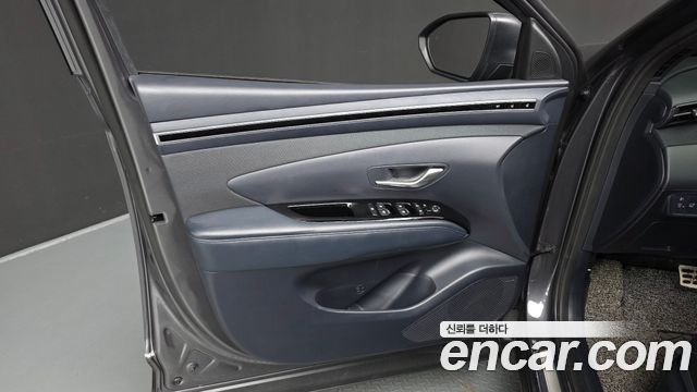 Hyundai Tucson (NX4) Gasoline 1.6 Turbo 2WD Inspiration 2022 — фото 30