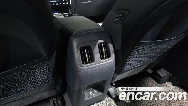 Hyundai Tucson (NX4) Gasoline 1.6 Turbo 2WD Inspiration 2022 — фото 37