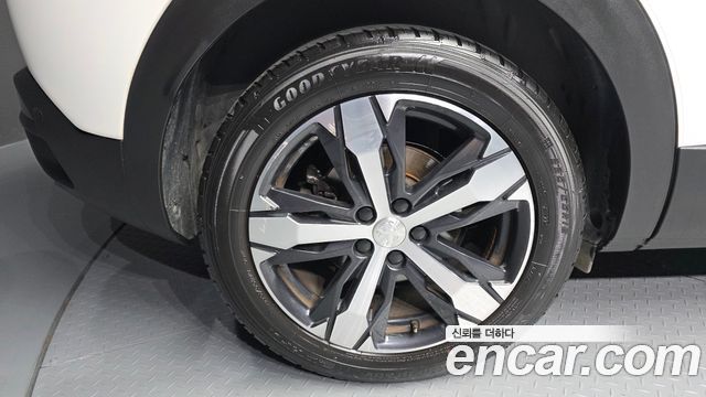 Peugeot 3008 (II) 1.5 BlueHDi Allure 2019 — фото 5