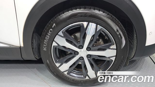 Peugeot 3008 (II) 1.5 BlueHDi Allure 2019 — фото 27