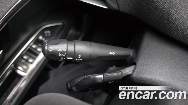 Peugeot 3008 (II) 1.5 BlueHDi Allure 2019 — фото 34