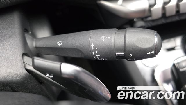 Peugeot 3008 (II) 1.5 BlueHDi Allure 2019 — фото 35