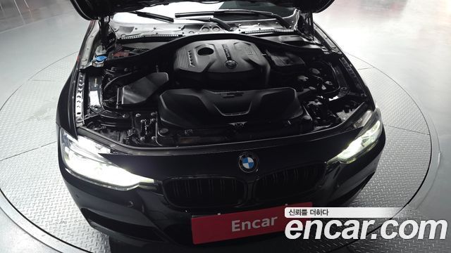 BMW 3 Series (F30) 330i M Sport Shadow 2018 — фото 6