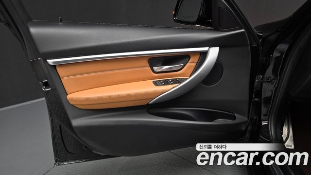 BMW 3 Series (F30) 330i M Sport Shadow 2018 — фото 24