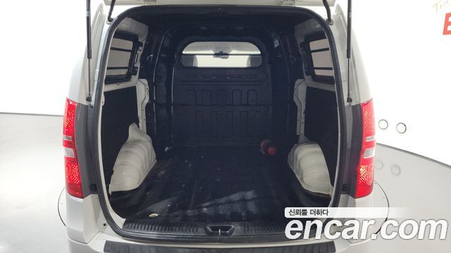 Hyundai Grand Starex Van 5-Seater Smart 2021 — фото 15