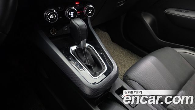 Renault Korea XM3 1.3 TCe RE Signature 2021 — фото 9