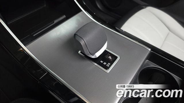 Land Rover Range Rover Evoque (II) P250 Dynamic SE 2025 — фото 9