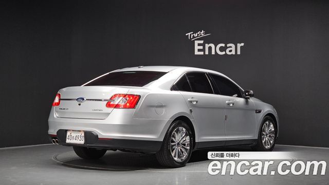 Ford Taurus 3.5 Limited 6th 2012 — фото 2