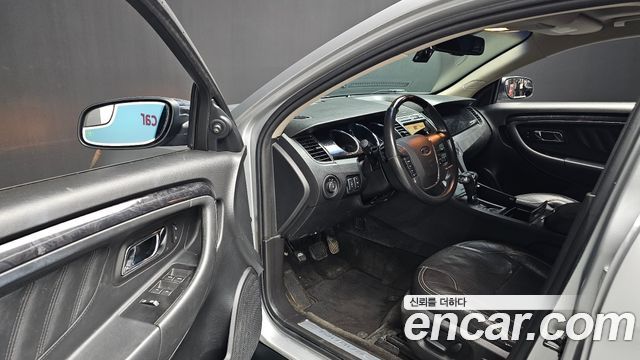 Ford Taurus 3.5 Limited 6th 2012 — фото 10