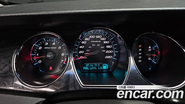 Ford Taurus 3.5 Limited 6th 2012 — фото 33