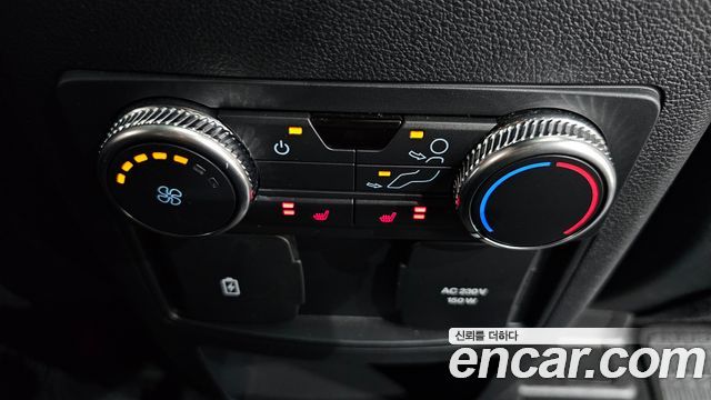 Ford Explorer (VI) 2.3 LimIted 4WD 2020 — фото 22