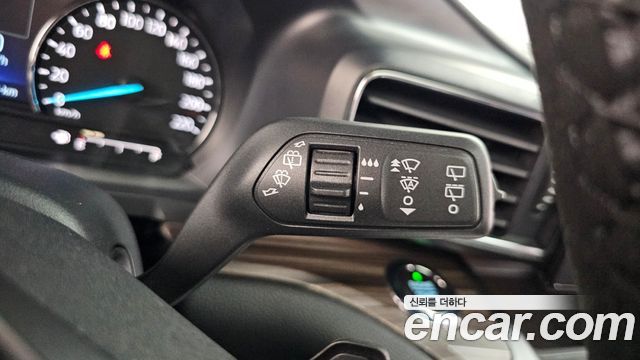 Ford Explorer (VI) 2.3 LimIted 4WD 2020 — фото 34