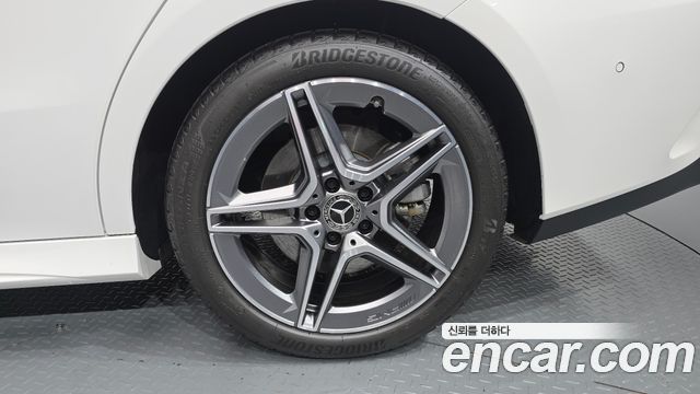 Mercedes-Benz CLA-Class (C118) CLA250 4MATIC 2025 — фото 21