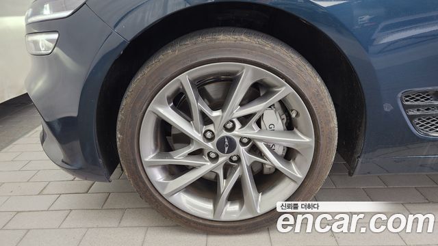 Genesis G70 Gasoline 2.5T 4WD 2024 — фото 5