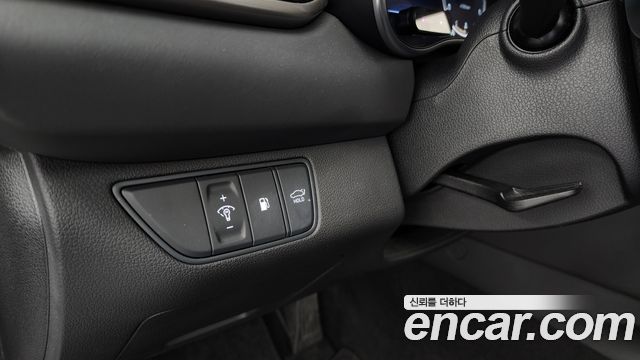 Genesis G70 Gasoline 2.5T 4WD 2024 — фото 16