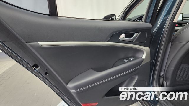 Genesis G70 Gasoline 2.5T 4WD 2024 — фото 25