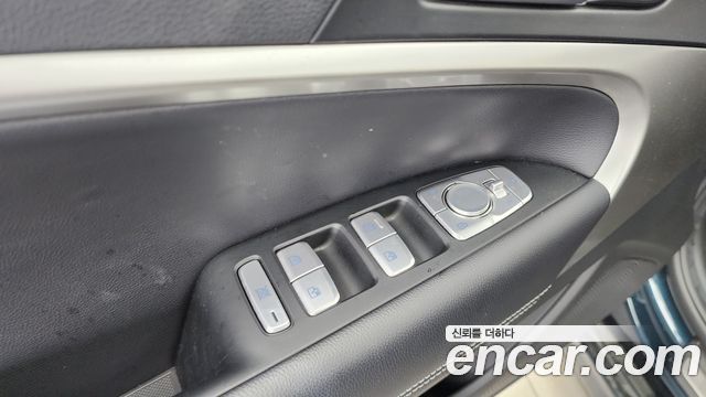 Genesis G70 Gasoline 2.5T 4WD 2024 — фото 29