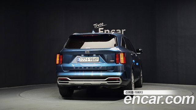 Kia Sorento (IV) Gasoline 2.5T 2WD Noblesse 2021 — фото 4