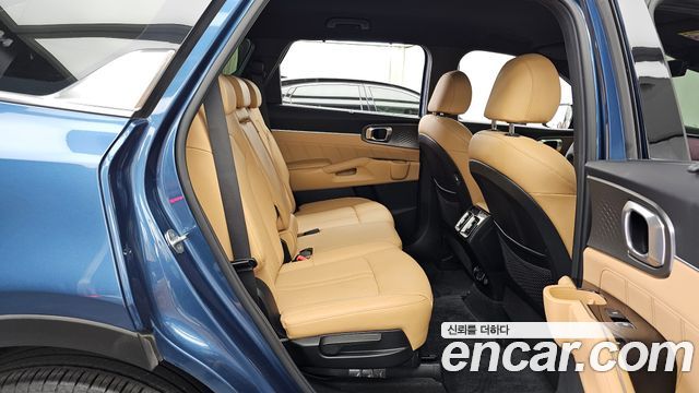 Kia Sorento (IV) Gasoline 2.5T 2WD Noblesse 2021 — фото 12