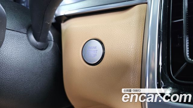 Kia Sorento (IV) Gasoline 2.5T 2WD Noblesse 2021 — фото 28