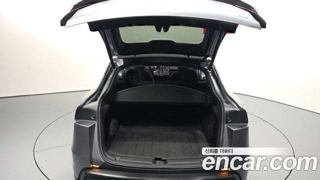 Tesla Model Y Long Range Launch Edition AWD 2025 — фото 20