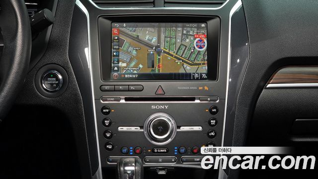 Ford Explorer 3.5 Limited 4WD 5th 2017 — фото 13