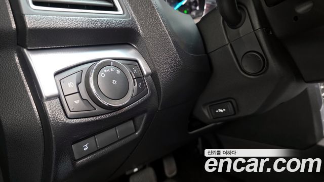 Ford Explorer 3.5 Limited 4WD 5th 2017 — фото 20