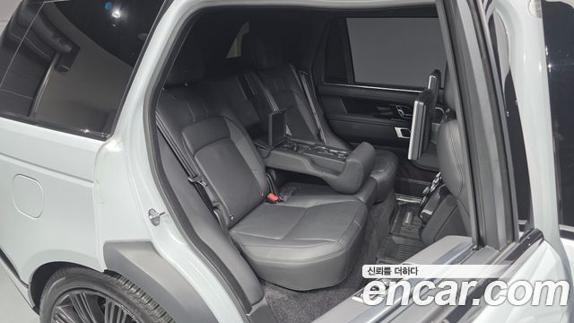 Land Rover Range Rover (IV) 5.0 SC AB LWB 2019 — фото 15